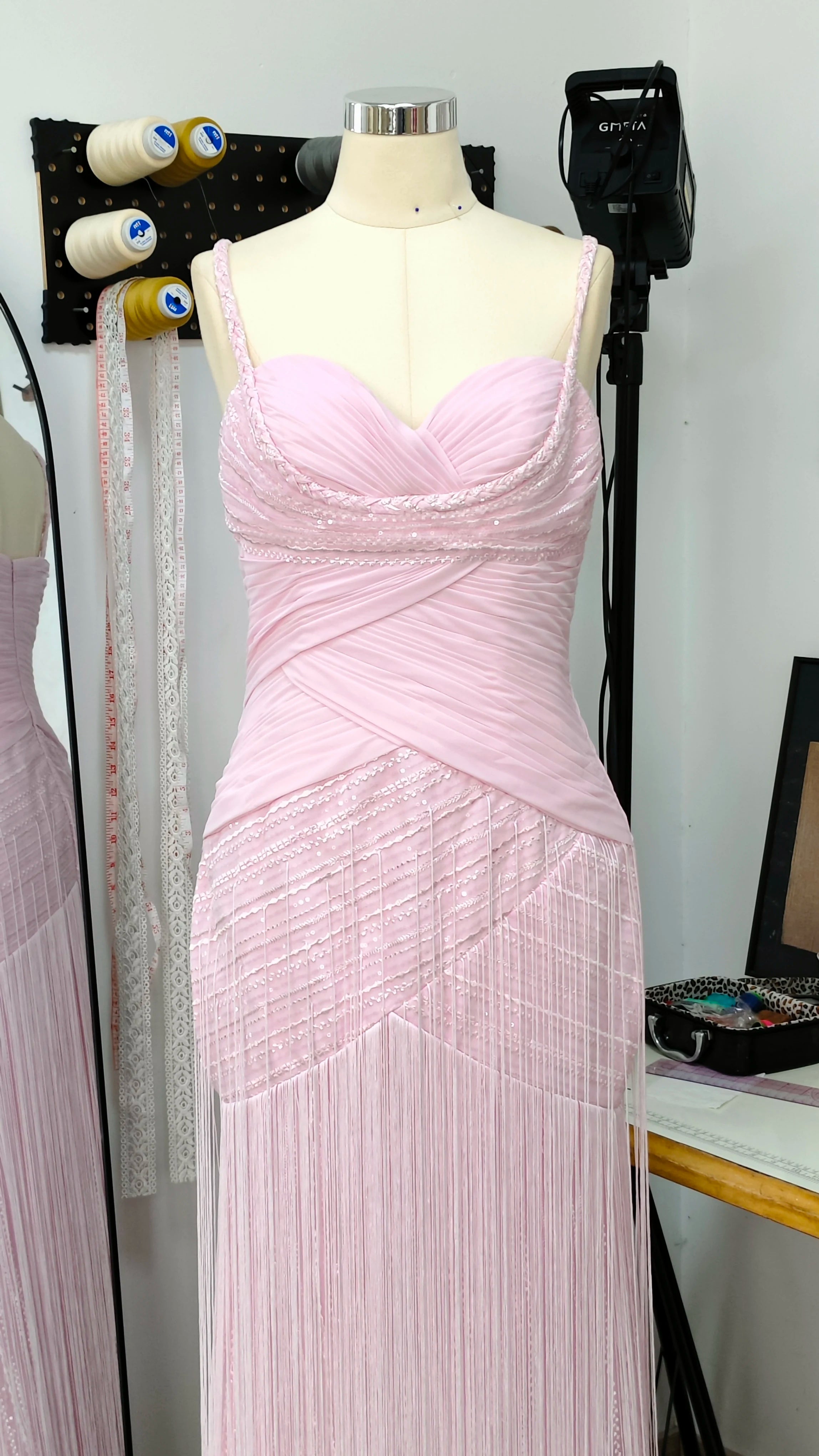 Mila Spaghetti Strap Pleats Prom Dresses Mint Green Sleeveless Customized Formal Evening Sweep Train vestidos de fiesta 2025