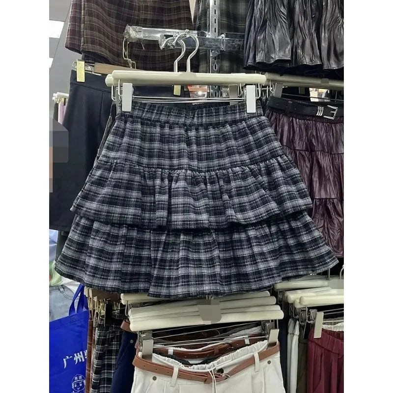 Woman Vintage Denim Pleated Skirt Lace Fold Design A-line Short Skirt Built in Shorts American Spicy Girl Korea Fashion Hotsweet