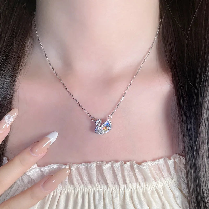 Designer Shiny Sterling Silver Inlaid Zircon Colored Crystal Swan Pendant Necklace for Women Girls Collarbone Chain Jewelry Gift